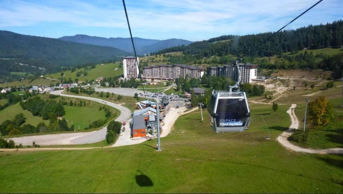 Un Air De Bretagne A La Montagne-Studio Avec Balcon Villard-de-Lans Luaran gambar
